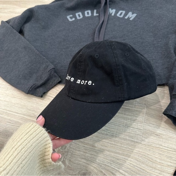 Cool Mom AF sweatshirt & tank top bundle - Picture 4 of 12